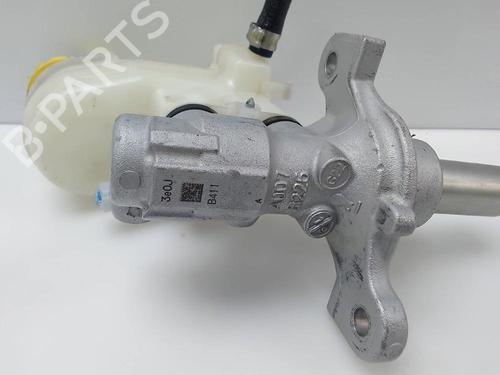 Used Brake master cylinder FIAT 500 (312_) 1.0 Mild Hybrid (312.AYD1B) (69 hp) 21140008
