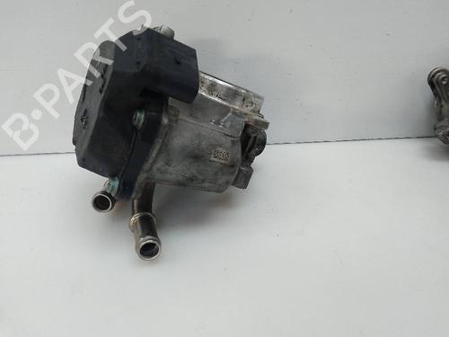 Used Throttle body SKODA OCTAVIA III Combi (5E5, 5E6) 2.0 TDI (150 hp) 21678090