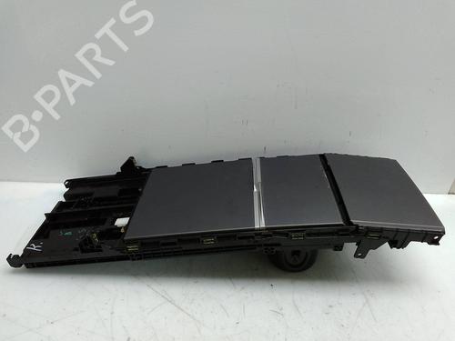 console-centrale-tesla-model-3-5yj3-2017-23883969 main image