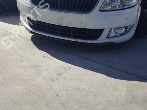 Used Front bumper SKODA FABIA II (542) 1.4 (86 hp) 26160840