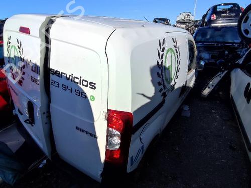 Używane Błotnik przedni prawy PEUGEOT BIPPER Tepee 1.4 (73 hp) 18593068