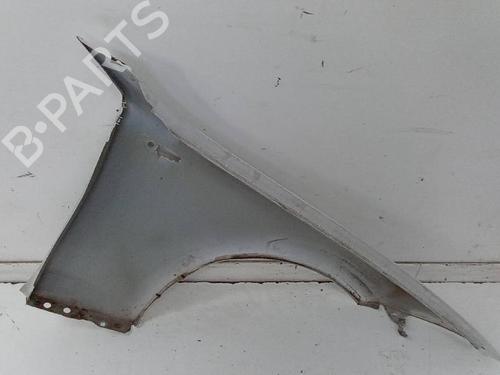 Used Left front fenders BMW 1 Convertible (E88) 118 d (143 hp) 18582361