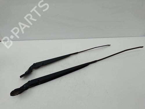 Used Front wipers mechanism Front wipers mechanism CITROËN C4 CACTUS 1.2 VTi 82 (82 hp) 20702106 20702106