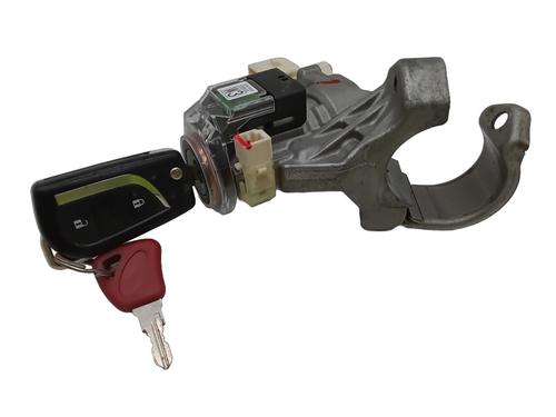 Used Ignition barrel TOYOTA HILUX VIII Pickup (_N1_) 2.4 D 4WD (GUN125_, GUN125R) (150 hp) 30317744