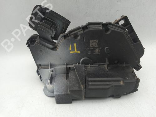 Rear right lock SEAT ARONA (KJ7, KJP) 1.6 TDI 5TA839016E