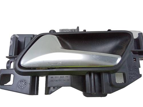 Used Rear left interior door handle Rear left interior door handle PEUGEOT 2008 II (UD_, US_, UY_, UJ_, UR_, UC_) 1.5 BlueHDI 110 (UDYHSK) (110 hp) 18582162 18582162
