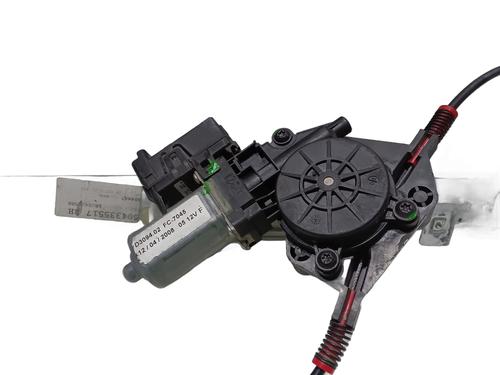 Used Front right window mechanism Front right window mechanism IVECO MASSIF Pickup 3.0 HPI (146 hp) 33166634 33166634