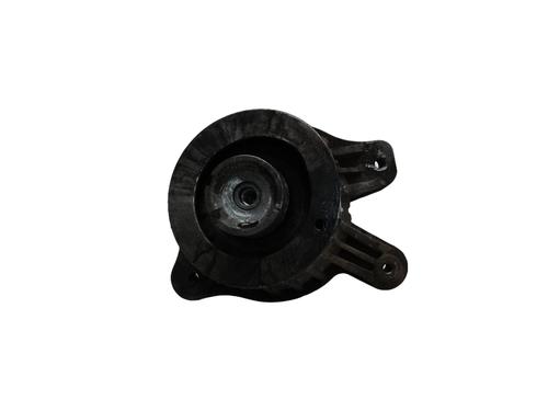 Used Engine mount Engine mount MERCEDES-BENZ C-CLASS (W205) C 450 AMG 4-matic (205.064) (367 hp) 26053085 26053085