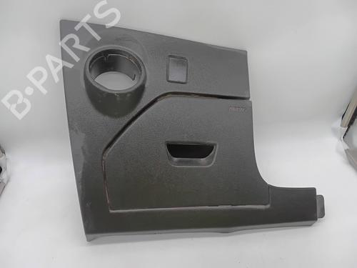 Used Glove box SEAT LEON (5F1) 2.0 TDI (150 hp) 28146617