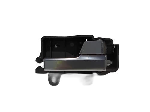 Used Front right interior door handle Front right interior door handle FORD FOCUS II (DA_, HCP, DP) 1.6 TDCi (109 hp) 39977780 39977780