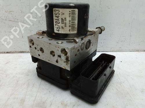 Used ABS pump CITROËN C-CROSSER (VU_, VV_) 2.2 HDi (156 hp) 27625693