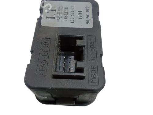 Left front window switch OPEL ZAFIRA A MPV (T98) 2.0 DI 16V (F75) | BP37069351I27 - Image 5