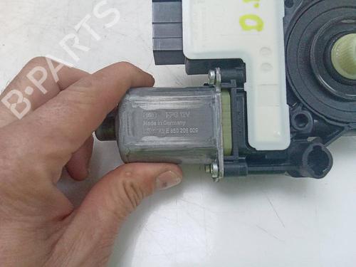 Used Right front window motor SEAT IBIZA IV (6J5, 6P1) [2008-2017]  26052237