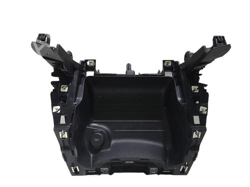 Used Ashtray PEUGEOT 2008 II (UD_, US_, UY_, UJ_, UR_, UC_) 1.2 PureTech 130 (USHNS, URHNS) (130 hp) 31612069