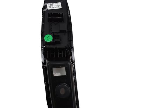Left front window switch MG MG ZS SUV (AZS1) 1.0 T-GDi | BP22777837I27 - Image 2
