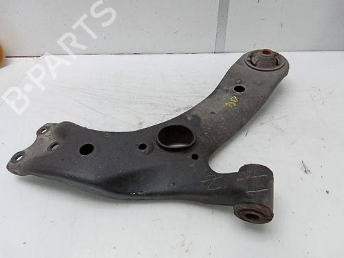 Right front suspension arm TOYOTA PRIUS PLUS (_W4_) 1.8 Hybrid (ZVW40W, ZVW41W) | BP18575431M13 