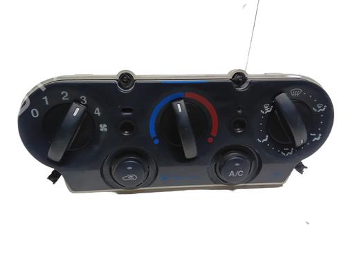 AC Styreenhet / Manøvreringsenhet AC Styreenhet / Manøvreringsenhet FORD FIESTA V (JH_, JD_) 1.4 TDCi (68 hp) 36294362 36294362