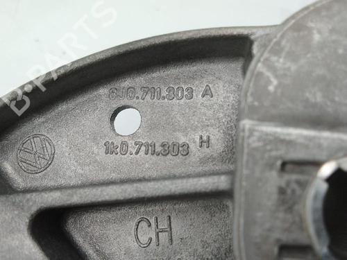 Used Hand brake VW GOLF PLUS V (5M1, 521) 1.6 TDI (105 hp) 26705000