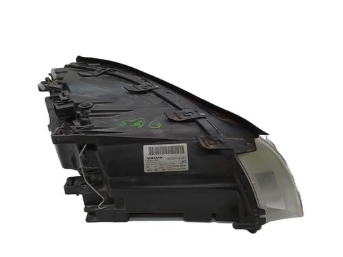 Left headlight VOLVO V70 III (135) 2.4 D | BP29935821C28 