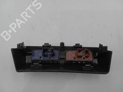 Switch PEUGEOT 3008 I MPV (0U_) 2.0 HDi 150 / BlueHDi 150 | BP27539326I30