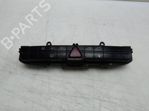 Used Switch MERCEDES-BENZ VITO / MIXTO Van (W639) 110 CDI (639.601, 639.603, 639.605) (95 hp) 26052955