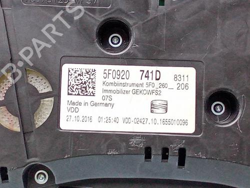 Used Instrument cluster SEAT LEON ST (5F8) 2.0 TDI (150 hp) 22521386