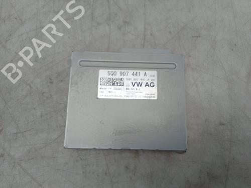 Used Electronic module Electronic module AUDI A3 Sportback (8VA, 8VF) RS3 quattro (367 hp) 18584699 18584699