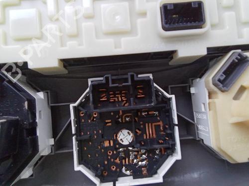 Switch TOYOTA RAV 4 III (_A3_) 2.2 D 4WD (ALA30_, ALA30R) | BP19082576I30 