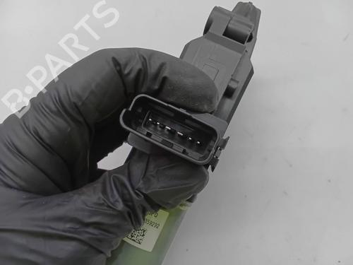 Left front window motor HYUNDAI i30 Estate (PDE) 1.6 CRDi | BP30050980E21 