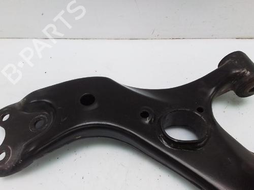 Left front suspension arm TOYOTA AURIS (_E18_) 1.8 Hybrid (ZWE186_, ZWE186R) | BP25720662M12 