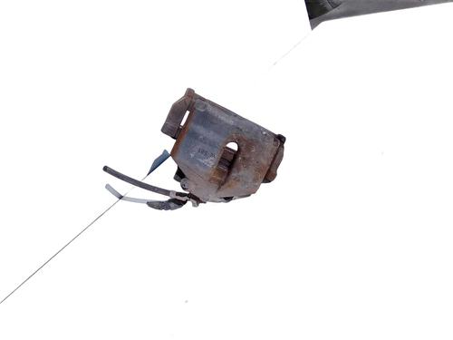 right-front-brake-caliper-vw-passat-b8-3g2-cb2-2014-28148483 main image