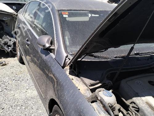 BP18738474O1 main image