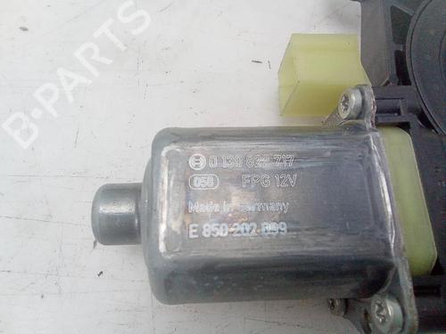 Used Left front window motor SEAT LEON (5F1) 1.2 TSI (110 hp) 18576848