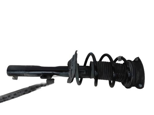 Used Right front shock absorber Right front shock absorber SEAT ARONA (KJ7, KJP) 1.0 TSI (95 hp) 33312440 33312440