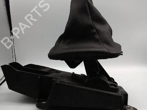 Used Gear lever RENAULT MEGANE IV Hatchback (B9A/M/N_) 1.3 TCe 115 (B9N9) (116 hp) 25485448