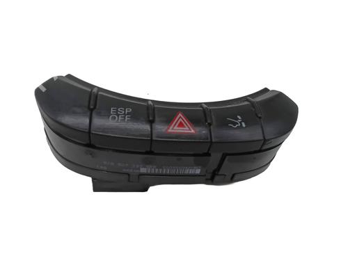 BP30051378I22 main image