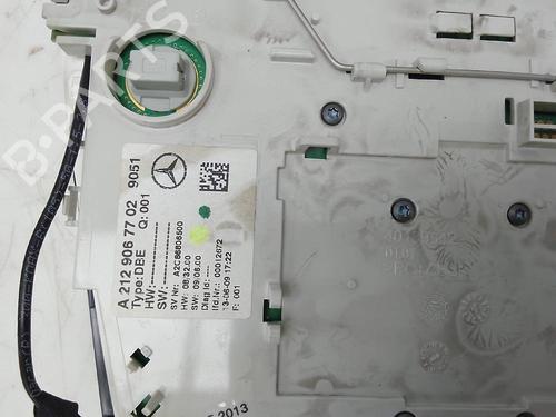 Interior roof light MERCEDES-BENZ E-CLASS (W212) E 300 Hybrid / BlueTEC Hybrid (212.098) | BP22401599I8