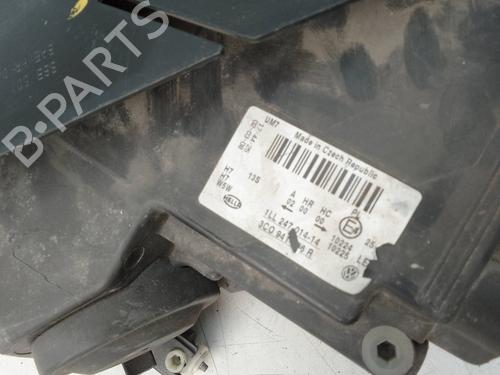 Right headlight VW PASSAT B6 (3C2) 1.6 TDI | BP26054753C29 