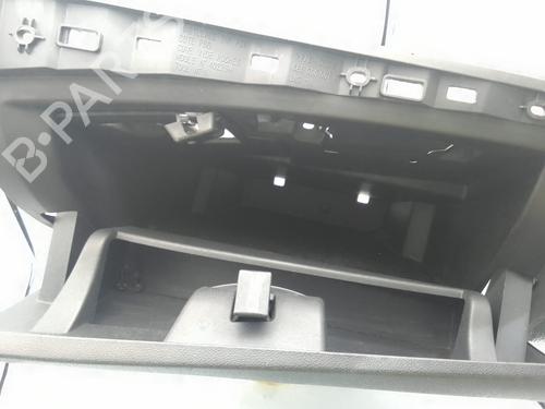 Glove box RENAULT MEGANE III Hatchback (BZ0/1_, B3_) 1.5 dCi | BP29396534C95 