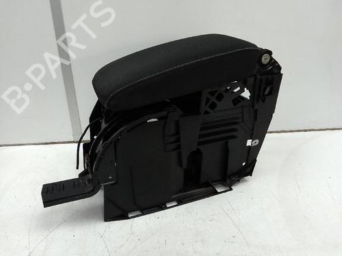Armrest / Center console VW GOLF VI (5K1) 2.0 TDI | BP18584894I20 