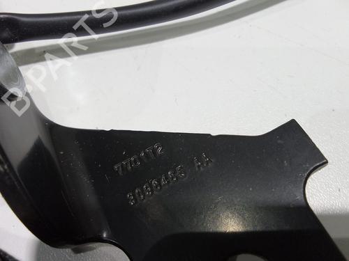 Seat buckle RENAULT KADJAR (HA_, HL_) 1.2 TCe 130 (HLMR) | BP28840410I32 