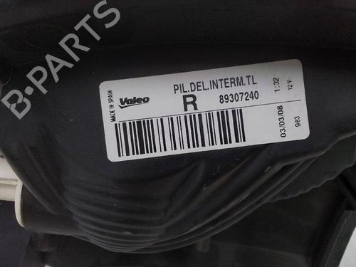 Used Right front indicator NISSAN CABSTAR (F24M, F24W) 35.13 DCI, 45.13 DCI 2.5 (F24M) (131 hp) 26160964