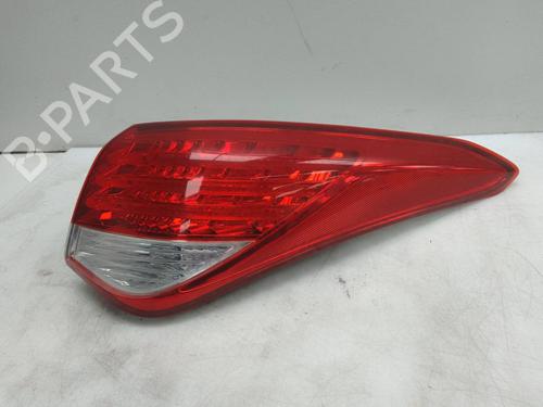 Used Right taillight Right taillight 18582927 18582927