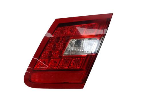 Used Right taillight Right taillight MERCEDES-BENZ E-CLASS (W212) E 350 CDI (212.023) (265 hp) 18586635 18586635