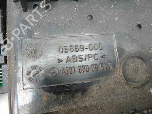 Used Air vent MERCEDES-BENZ S-CLASS (W221, V221) S 350 (221.056, 221.156) (272 hp) 18839698