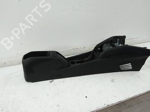 Middle console PEUGEOT 208 I (CA_, CC_) 1.2 VTI 82 | BP19582704I22 