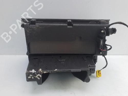 Used Glove box SEAT LEON (5F1) 1.4 TSI (122 hp) 26230240