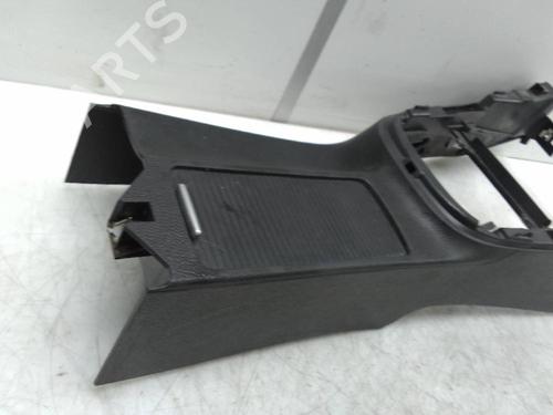 Used Middle console VW GOLF VI (5K1) 2.0 TDI (170 hp) 18584826
