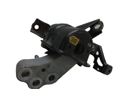 Engine mount TOYOTA RAV 4 III (_A3_) 2.2 D (ALA35_) | BP30098520M89