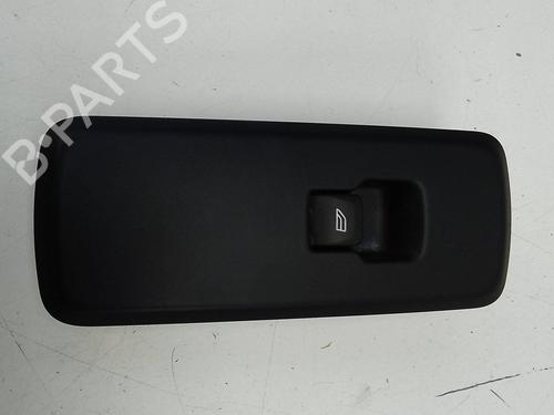 Used Right rear window switch Right rear window switch LAND ROVER RANGE ROVER SPORT I (L320) 3.0 D 4x4 (256 hp) 19583226 19583226
